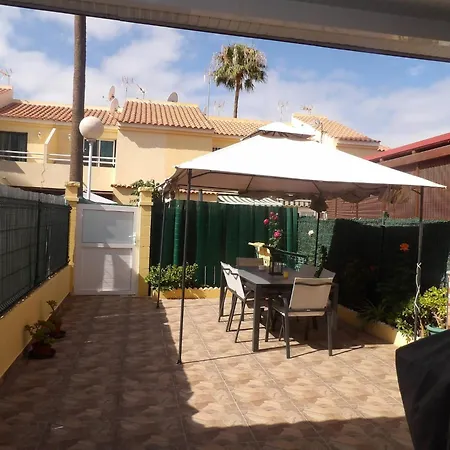 With Terrace Bbq Pool In *